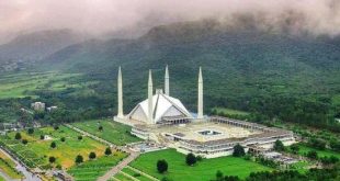 How long did the Construction of Faisal Mosque take